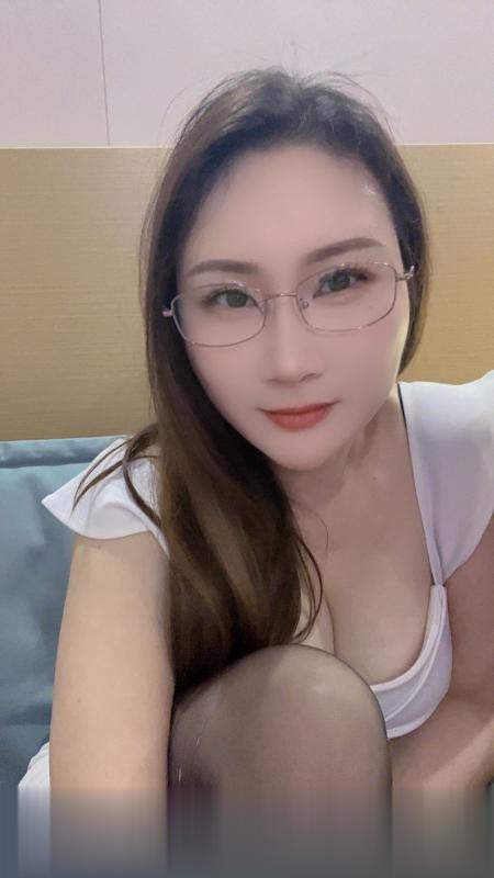 湖南-长沙性感大波霸少妇