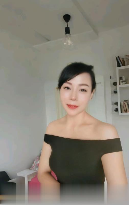 广州激情舌吻少妇