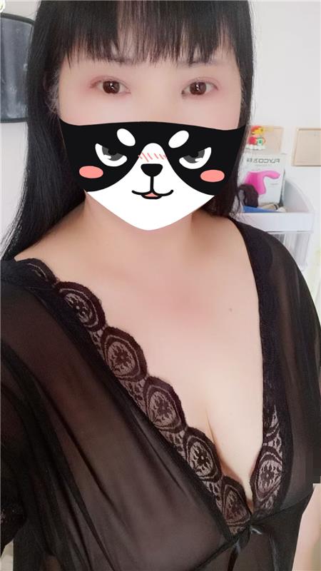 河南-郑州大胸泄火熟女