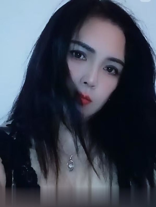 上海-虹口风骚熟女..