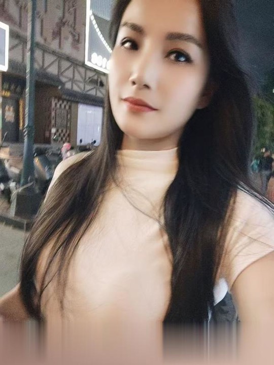 广东-深圳大胸御姐子沐