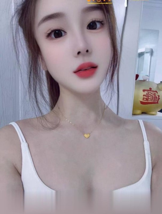 无锡江阴颜值服务系妹子