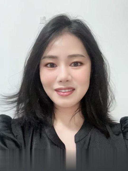 广东-深圳翘臀风骚老师