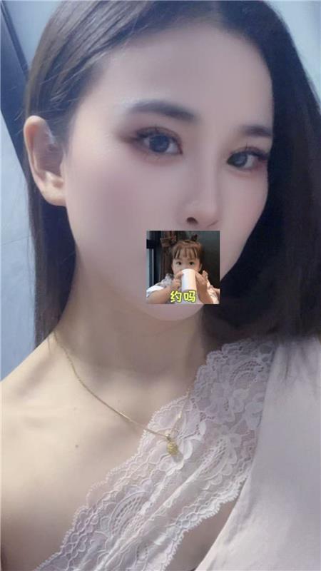 杭州特色喷水妹子