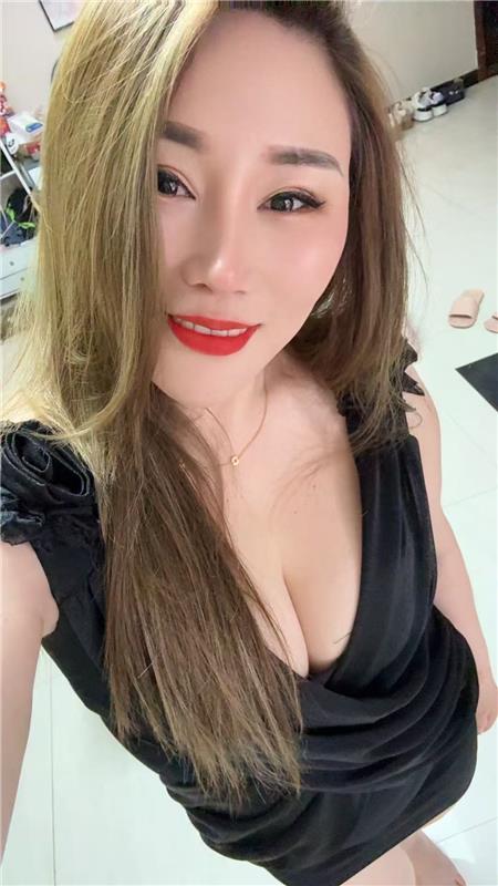 陕西-西安大保健二刷南郊巨乳少妇