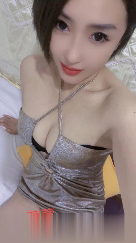 江苏-苏州姑苏短发御姐