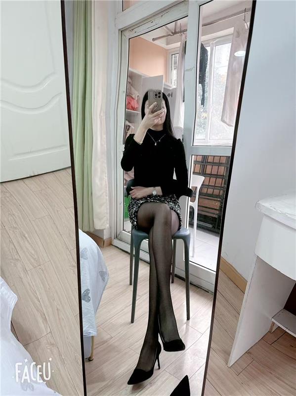 江苏-南京马群丝足推油小姐姐