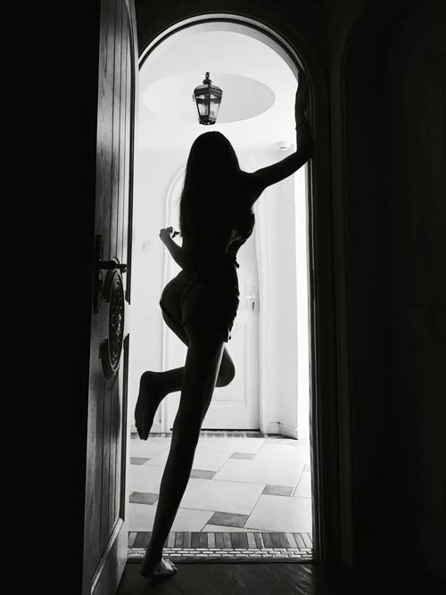 北京草房新下海童颜巨乳川妹子