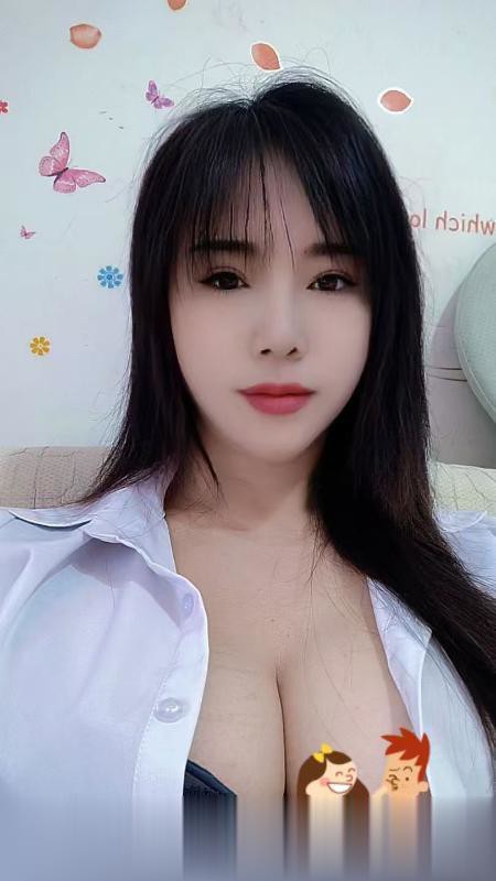 江苏-南京新街口附近服务型熟女身材微胖，胸D