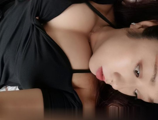 湖北-武汉硚口大胸妹.