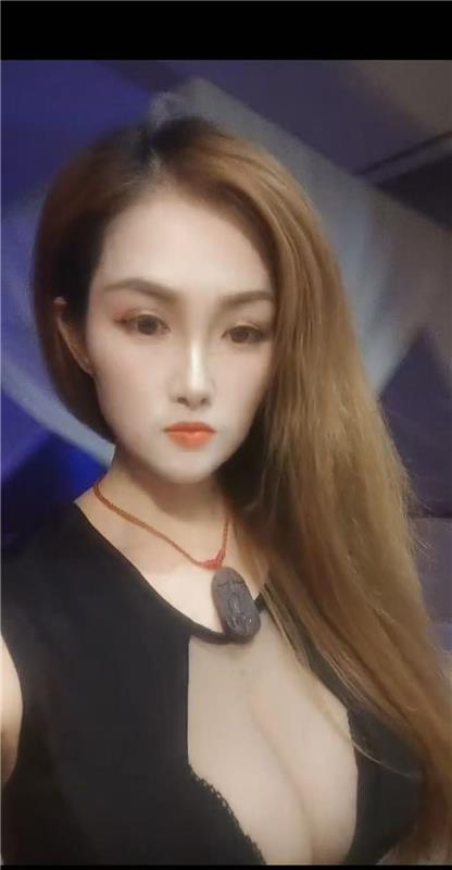 分享一个呼市大奶D+少妇