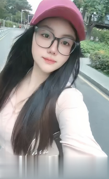 广东-深圳罗湖风情川妹少妇