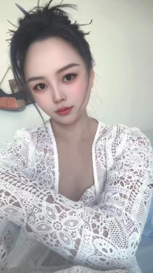 北京修车重庆妹子性格活泼善谈交流中小项（精油spa按摩）