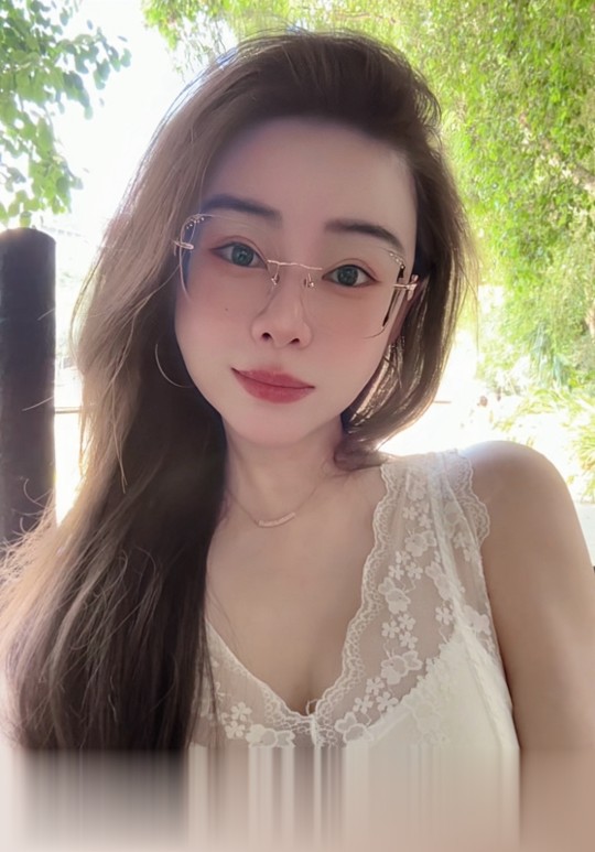 江苏-南京南站白虎瑶瑶