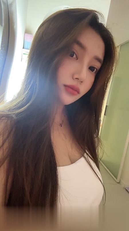 湖南-长沙巨乳肥臀骚妹妹