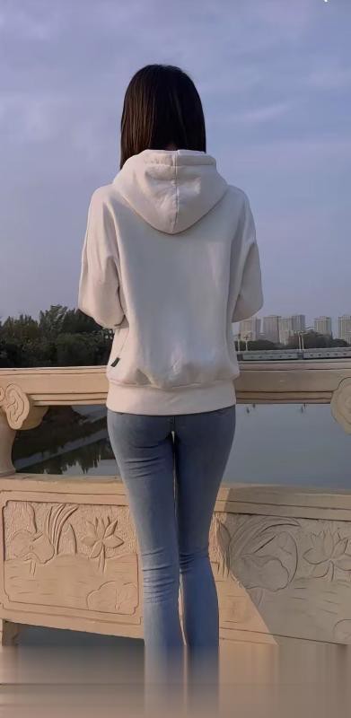 上海松江长腿美女瑶瑶