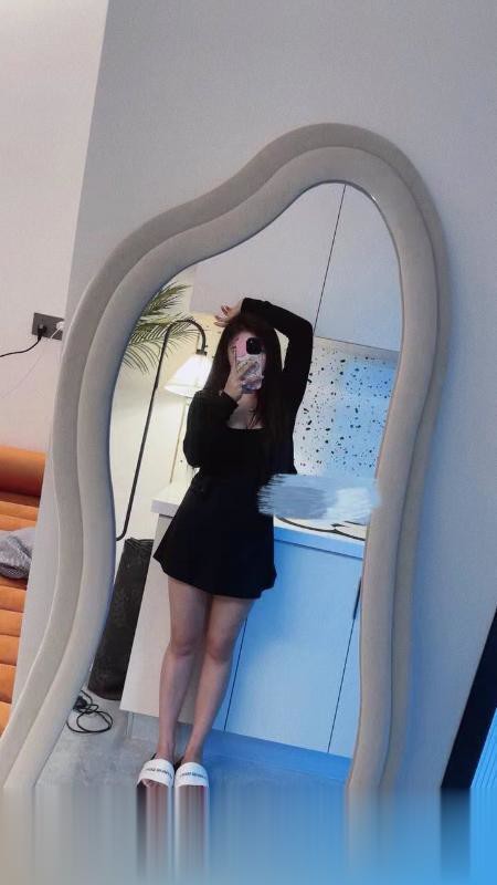 湖南-长沙巨乳肥臀骚妹妹