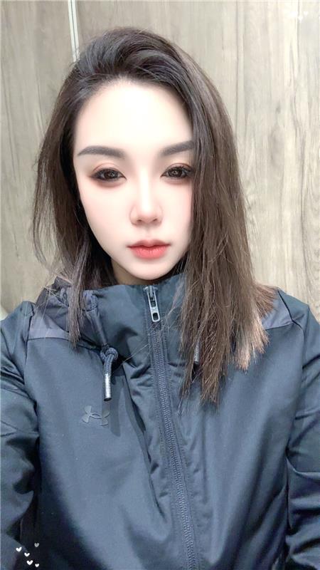 黑龙江-哈尔滨大红场兼职妹子