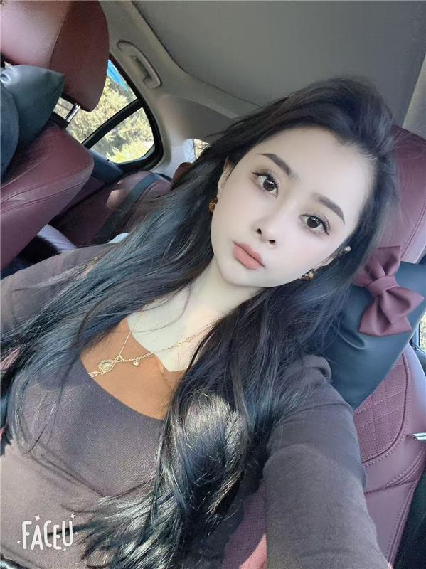 山东-济南新悦广场小妹来了