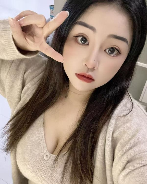 闵行区大眼骚妹