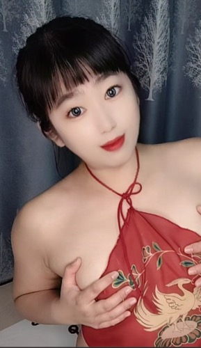 青岛闷骚型的桃子